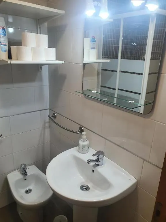 3F, Aire Acondic, 80M2, 2 Dormitorios, 4 Huespedes, Wifi Gratis La Linea de la Concepcion Apartment